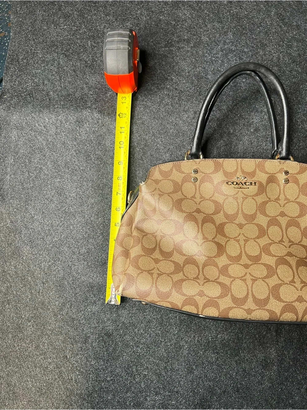 Coach vtg lillie